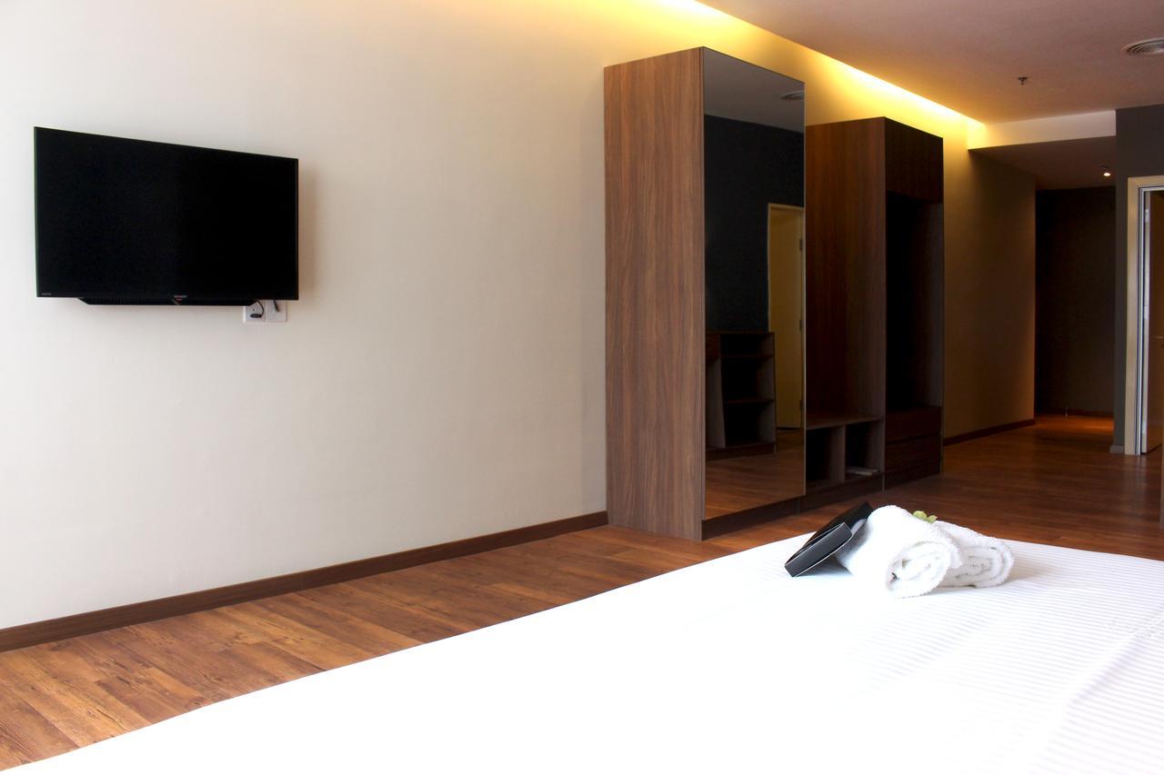 Imperial Regency Suites & Petaling Jaya Kuala Lumpur Exterior photo